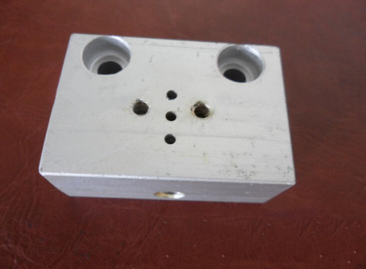 Solenoid valve aluminum base